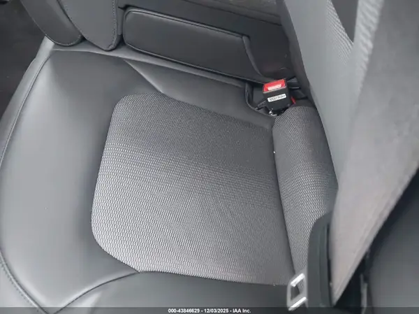 KNDCR3L11R5110841 2024 KIA NIRO - Image 8