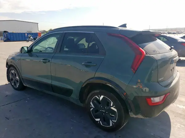 KNDCR3L11R5117689 2024 KIA NIRO - Image 2