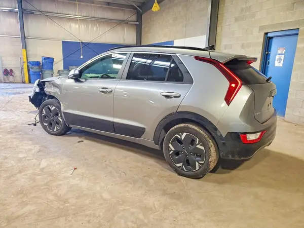 KNDCR3L11R5121726 2024 KIA NIRO - Image 2