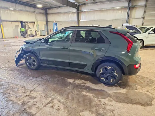 KNDCR3L11R5122150 2024 KIA NIRO - Image 2