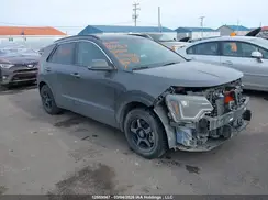 KNDCR3L11S5135079 2025 KIA NIRO