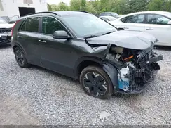 KNDCR3L11S5139228 2025 KIA NIRO