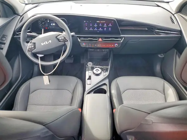 KNDCR3L11S5144770 2025 KIA NIRO - Image 8