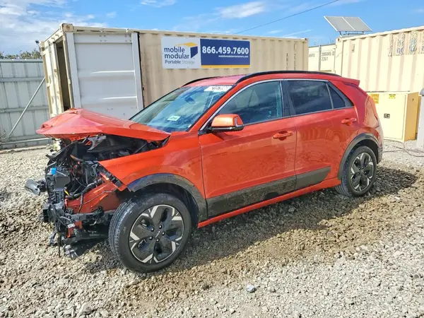 KNDCR3L12P5021616 2023 KIA NIRO - Image 1