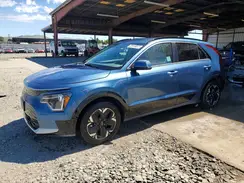 KNDCR3L12P5027108 2023 KIA NIRO