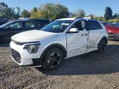 KNDCR3L12P5028243 2023 KIA NIRO