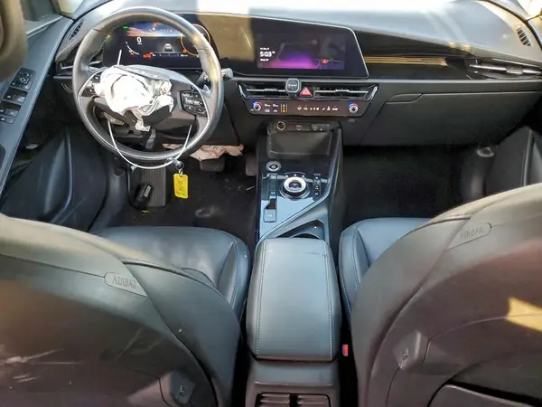 KNDCR3L12P5028601 2023 KIA NIRO - Image 8