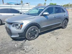 KNDCR3L12P5028789 2023 KIA NIRO
