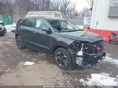 KNDCR3L12P5030767 2023 KIA NIRO