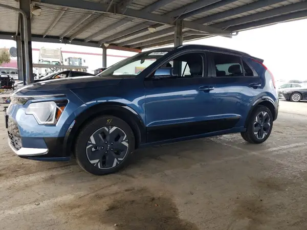 KNDCR3L12P5034088 2023 KIA NIRO - Image 1