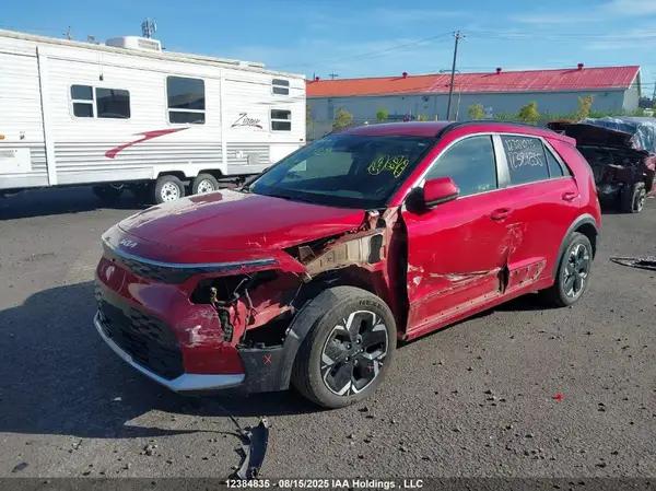 KNDCR3L12P5044524 2023 KIA NIRO - Image 2
