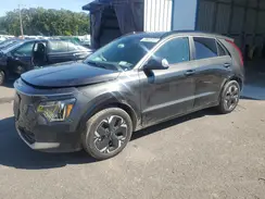 KNDCR3L12P5045978 2023 KIA NIRO