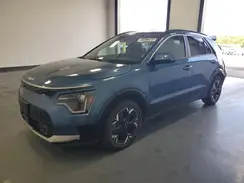 KNDCR3L12P5049366 2023 KIA NIRO