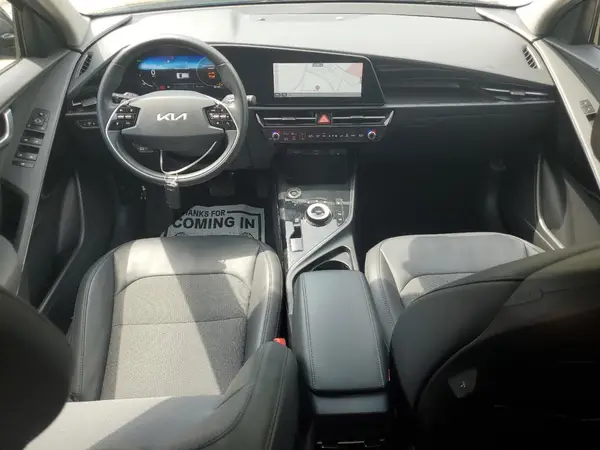 KNDCR3L12P5055281 2023 KIA NIRO - Image 8
