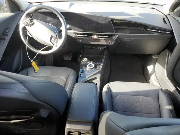 KNDCR3L12P5061999 2023 KIA NIRO - Image 8