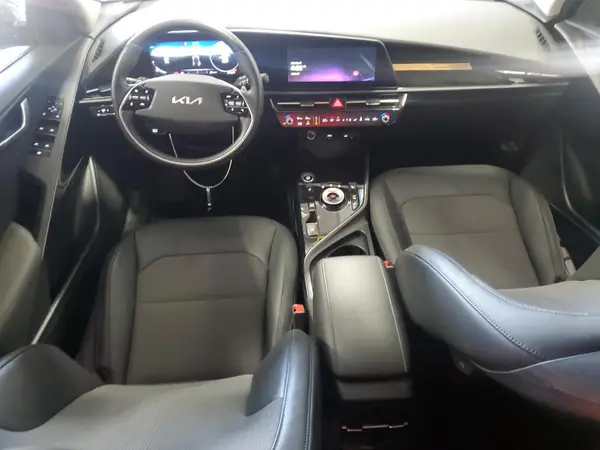 KNDCR3L12P5072503 2023 KIA NIRO - Image 8