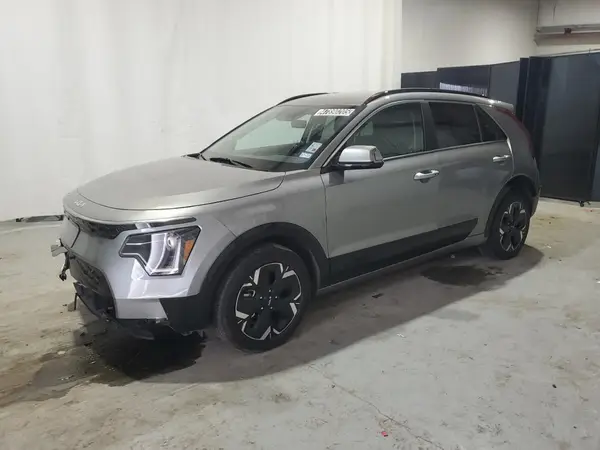 KNDCR3L12P5073098 2023 KIA NIRO - Image 1