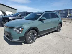 KNDCR3L12P5073358 2023 KIA NIRO