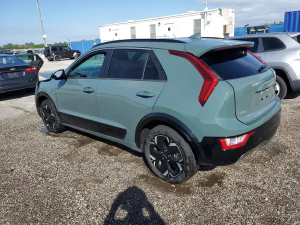 KNDCR3L12R5085660 2024 KIA NIRO - Image 2