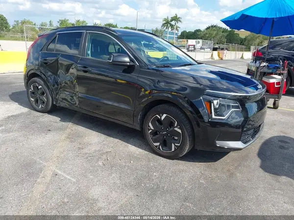 KNDCR3L12R5087649 2024 KIA NIRO - Image 1
