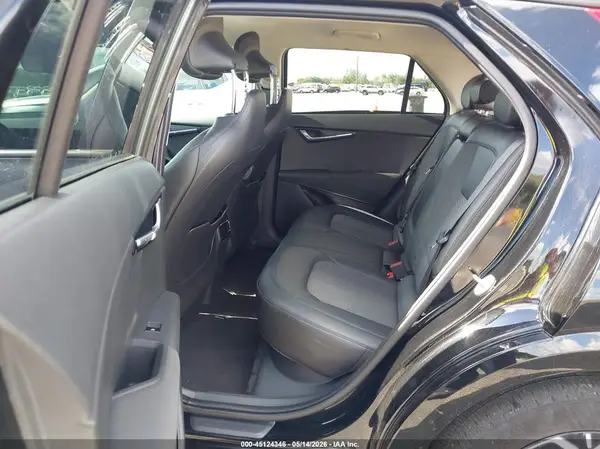 KNDCR3L12R5087649 2024 KIA NIRO - Image 8