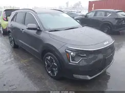 KNDCR3L12R5109424 2024 KIA NIRO