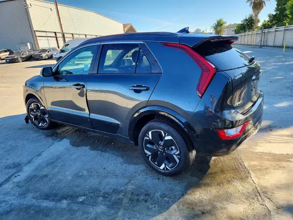 KNDCR3L12R5110198 2024 KIA NIRO - Image 2