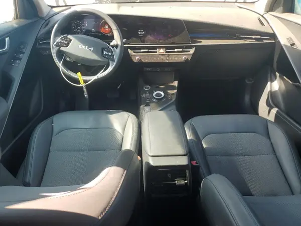 KNDCR3L12R5113067 2024 KIA NIRO - Image 8