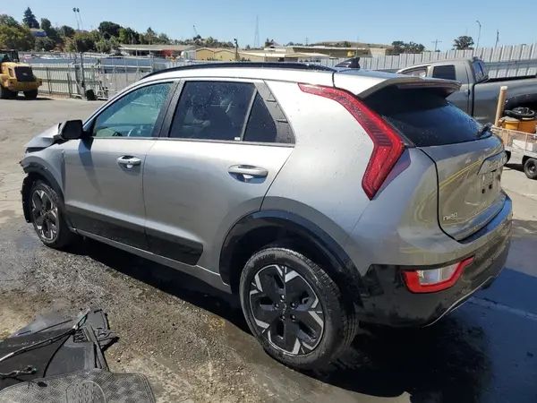 KNDCR3L12R5113666 2024 KIA NIRO - Image 2