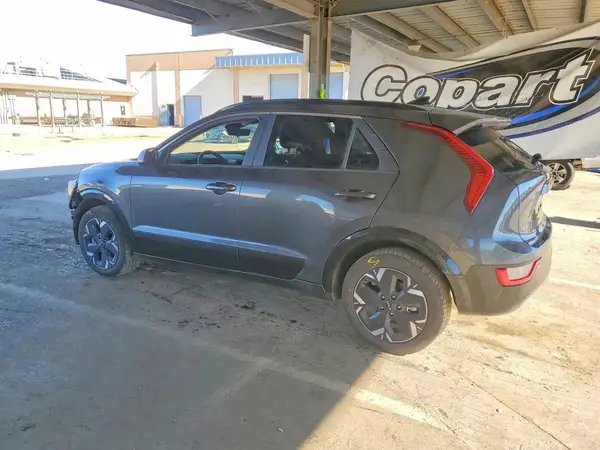KNDCR3L12R5113800 2024 KIA NIRO - Image 2
