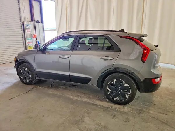 KNDCR3L12R5114252 2024 KIA NIRO - Image 2