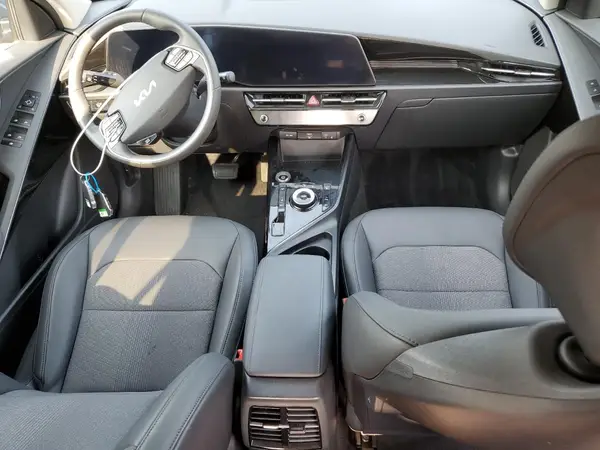KNDCR3L12R5128376 2024 KIA NIRO - Image 8