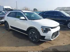 KNDCR3L12S5141618 2025 KIA NIRO