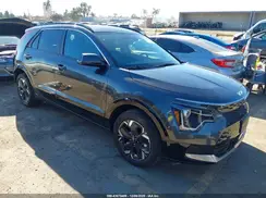 KNDCR3L12S5145085 2025 KIA NIRO