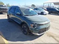 KNDCR3L12S5145104 2025 KIA NIRO