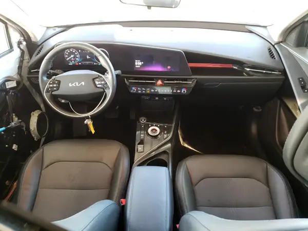 KNDCR3L13P5021415 2023 KIA NIRO - Image 8