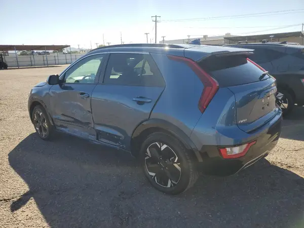 KNDCR3L13P5022662 2023 KIA NIRO - Image 2