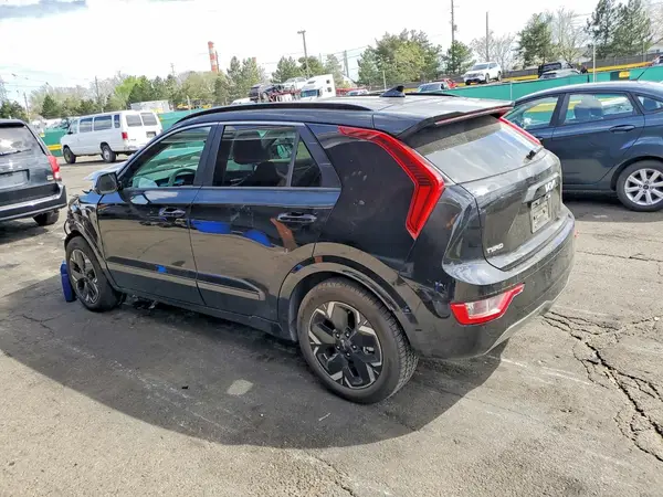 KNDCR3L13P5028171 2023 KIA NIRO - Image 2