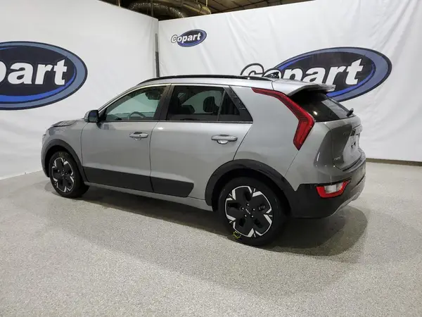 KNDCR3L13P5034049 2023 KIA NIRO - Image 2
