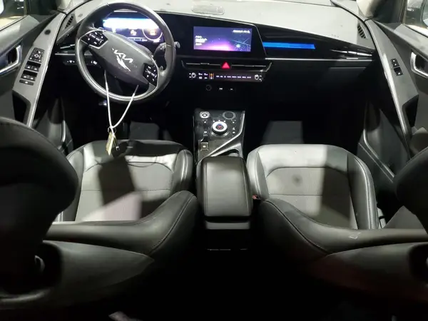 KNDCR3L13P5053619 2023 KIA NIRO - Image 8