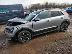 KNDCR3L13P5053930 2023 KIA NIRO