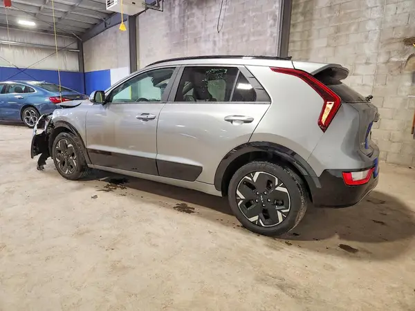 KNDCR3L13P5071067 2023 KIA NIRO - Image 2