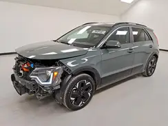 KNDCR3L13P5075507 2023 KIA NIRO