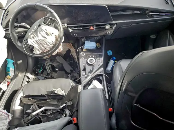KNDCR3L13R5082203 2024 KIA NIRO - Image 8