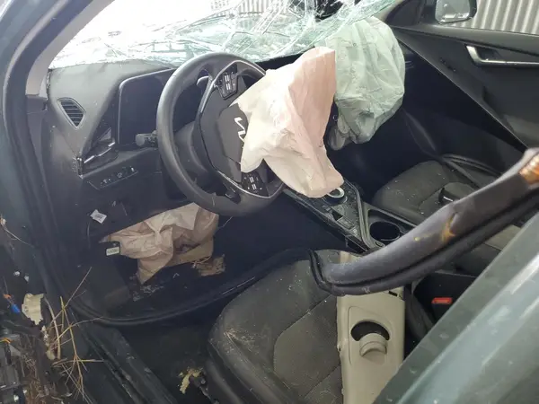 KNDCR3L13R5085635 2024 KIA NIRO - Image 8