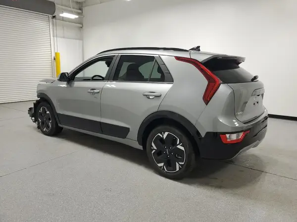 KNDCR3L13R5085926 2024 KIA NIRO - Image 2