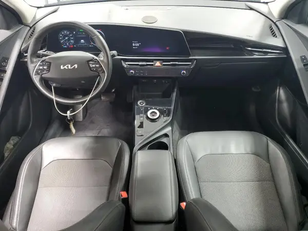 KNDCR3L13R5085926 2024 KIA NIRO - Image 8