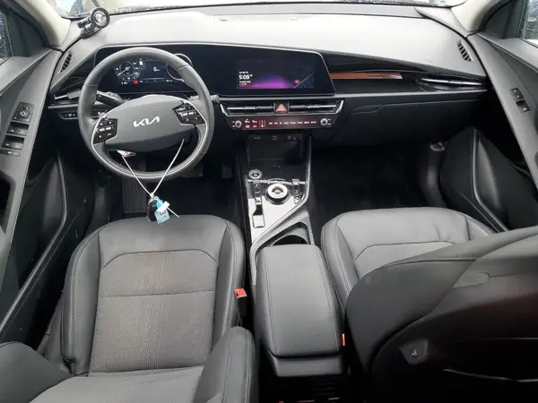 KNDCR3L13R5087160 2024 KIA NIRO - Image 8