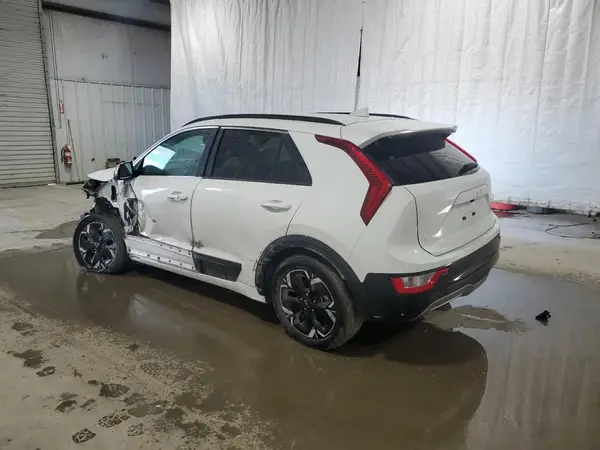 KNDCR3L13R5087580 2024 KIA NIRO - Image 2