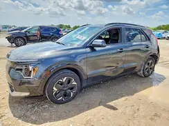 KNDCR3L13R5087711 2024 KIA NIRO